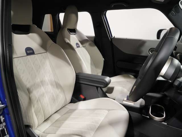 BMW MINI COOPER 5DOOR 2025 Image 31