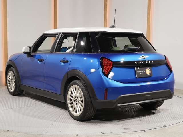 BMW MINI COOPER 5DOOR 2025 Image 31