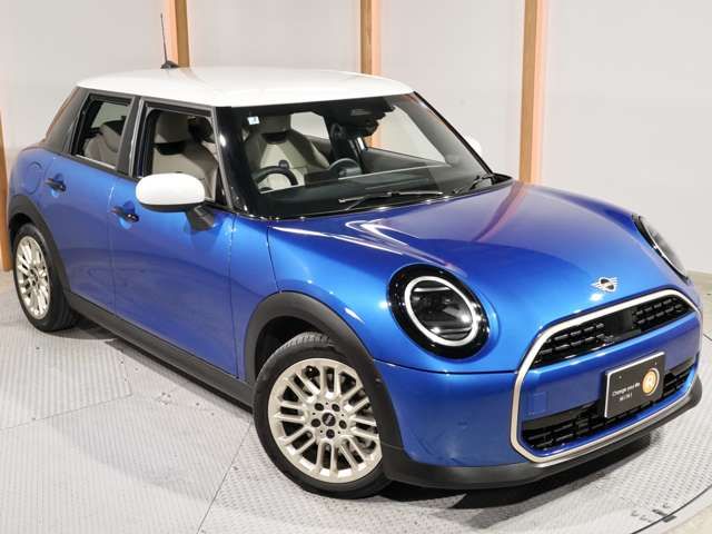 BMW MINI COOPER 5DOOR 2025 Image 31