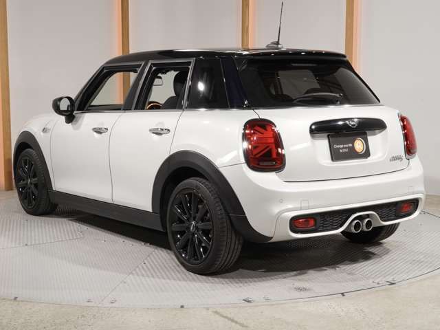 BMW MINI COOPER S 5DOOR 2021 Image 31