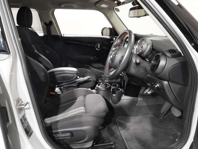BMW MINI COOPER S 5DOOR 2021 Image 31