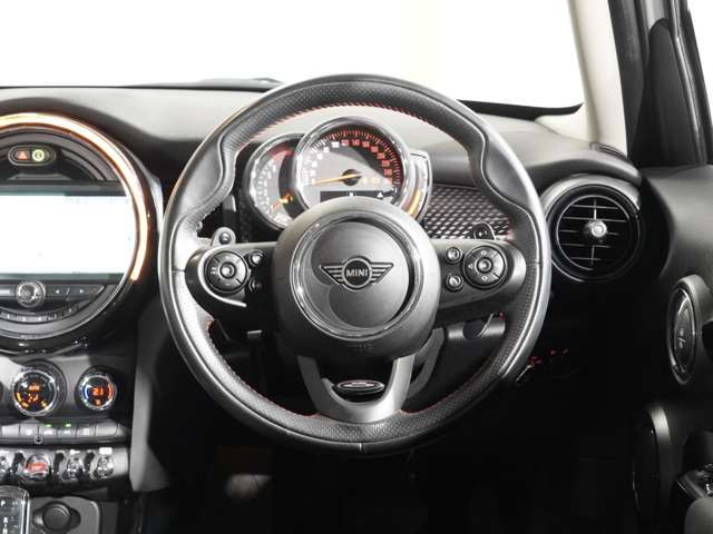 BMW MINI COOPER S 5DOOR 2021 Image 31