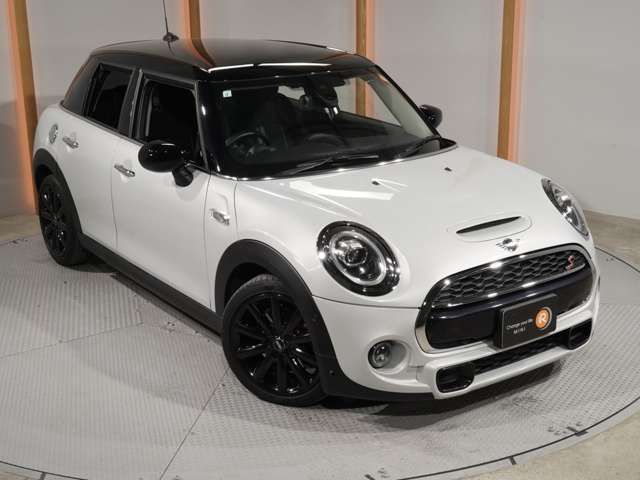 BMW MINI COOPER S 5DOOR 2021 Image 31