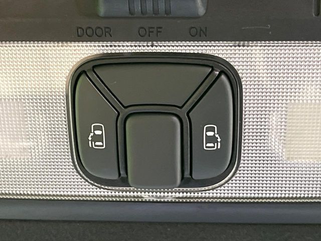 TOYOTA ESTIMA 2015 Image 31