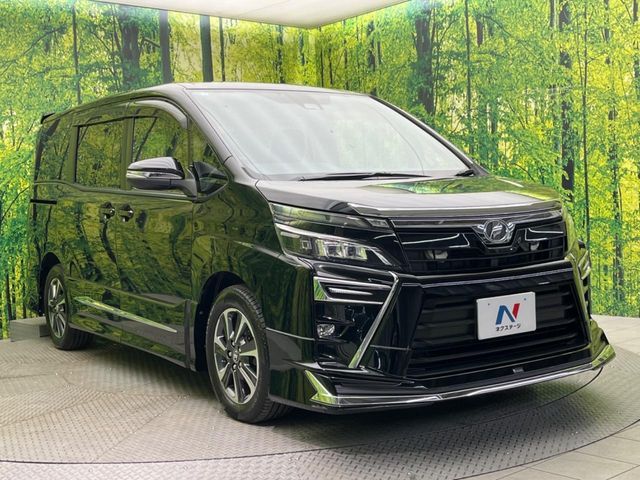 TOYOTA VOXY 2017 Image 31