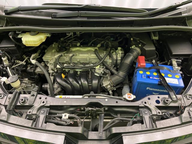 TOYOTA VOXY 2017 Image 31