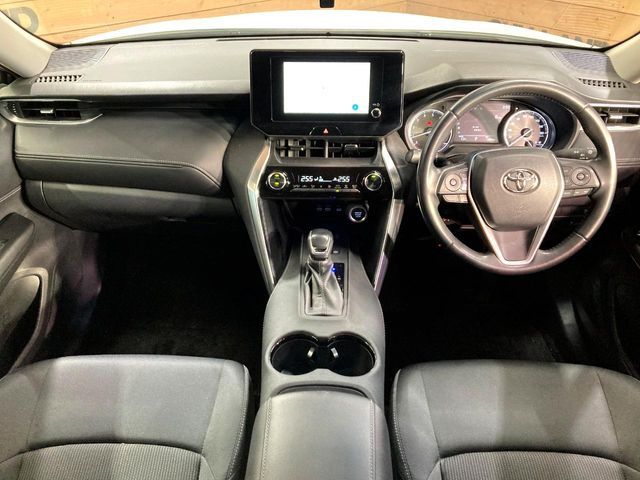 TOYOTA HARRIER 2WD 2023 Image 31