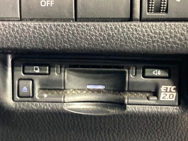 TOYOTA HARRIER 2WD 2023 Image 31