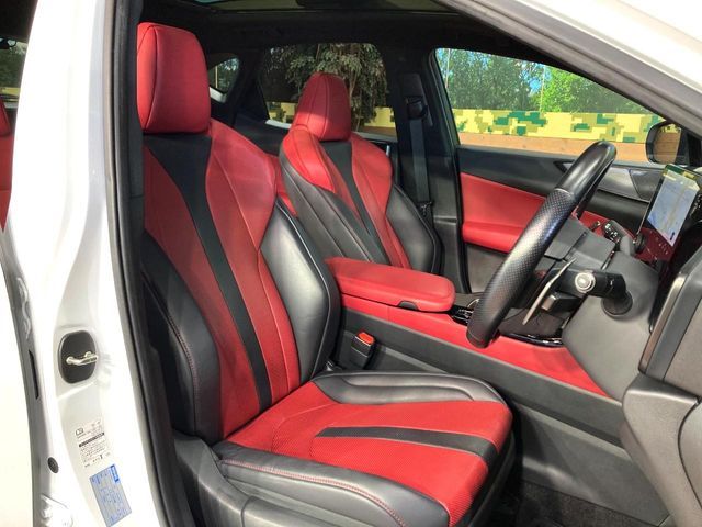 TOYOTA LEXUS NX350H 2023 Image 31