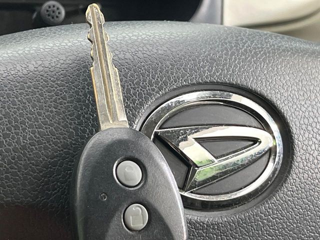 DAIHATSU MIRA E:S 2014 Image 31