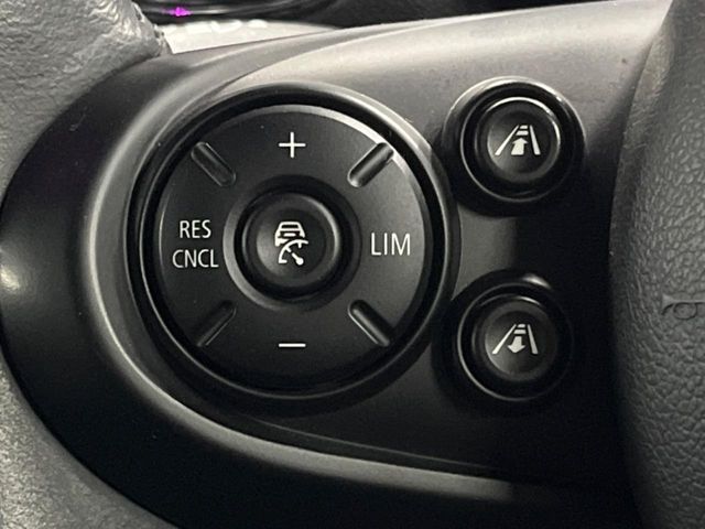 BMW MINI COOPER S CR 2018 Image 31