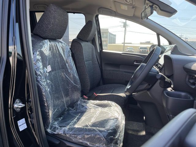 TOYOTA SIENTA HYBRID 2026 Image 31