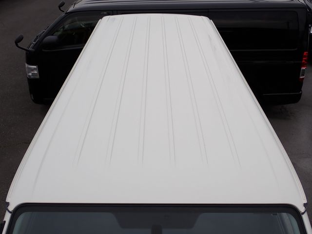 TOYOTA HIACE VAN 1.25T 2WD 2016 Image 31