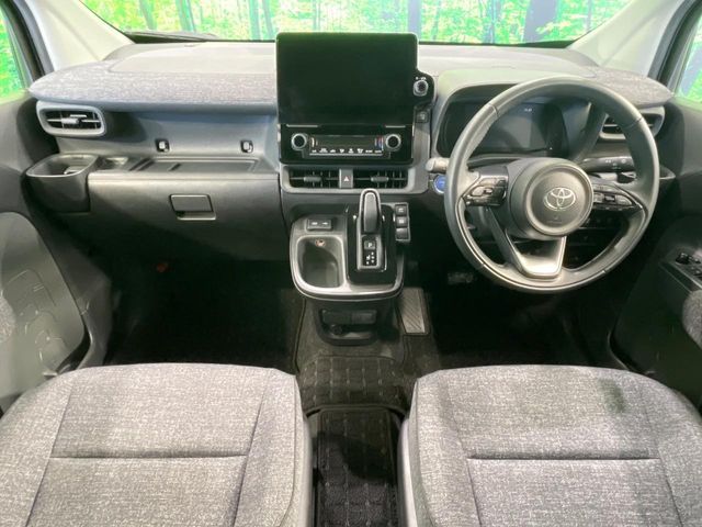 TOYOTA SIENTA HYBRID 2023 Image 31