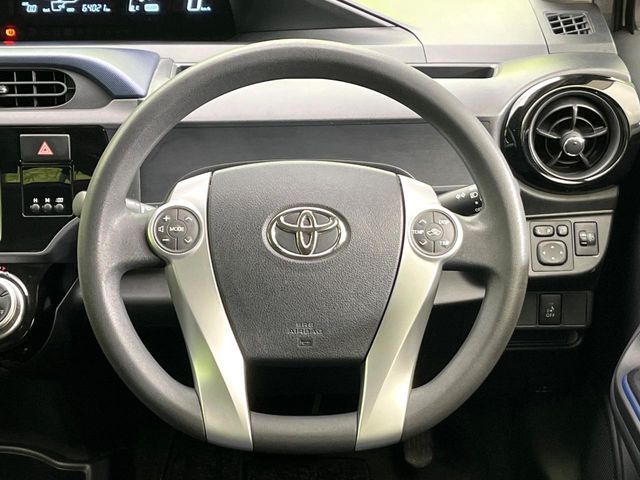 TOYOTA AQUA 2015 Image 31