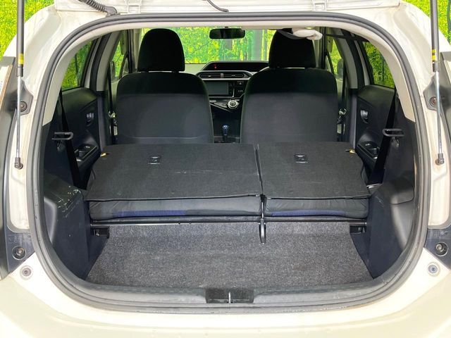 TOYOTA AQUA 2015 Image 31