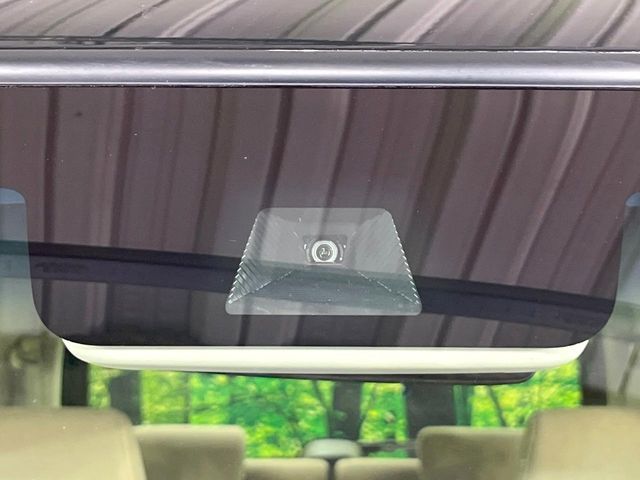 HONDA N BOX 2021 Image 31