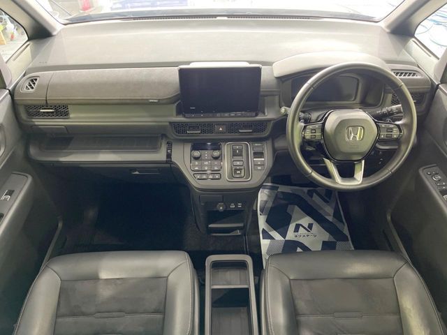 HONDA STEPWAGON E:HEV SPAD 2023 Image 31
