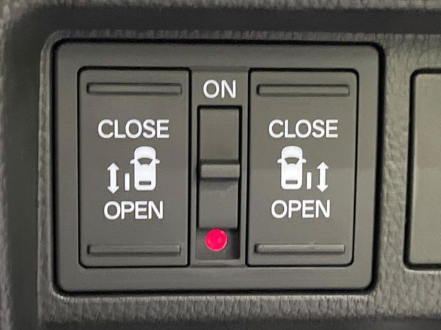 HONDA STEPWAGON E:HEV SPAD 2023 Image 31