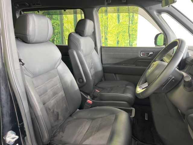 HONDA STEPWAGON E:HEV SPAD 2023 Image 31