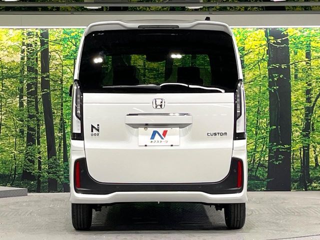 HONDA N BOX CUSTOM 2026 Image 31