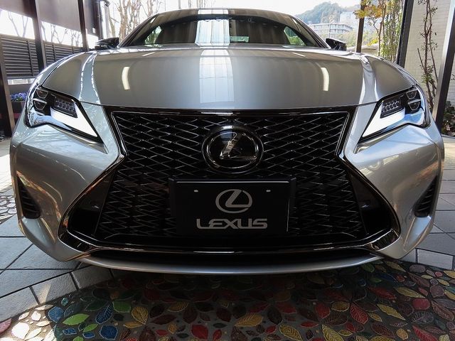 TOYOTA LEXUS RC300H 2025 Image 31