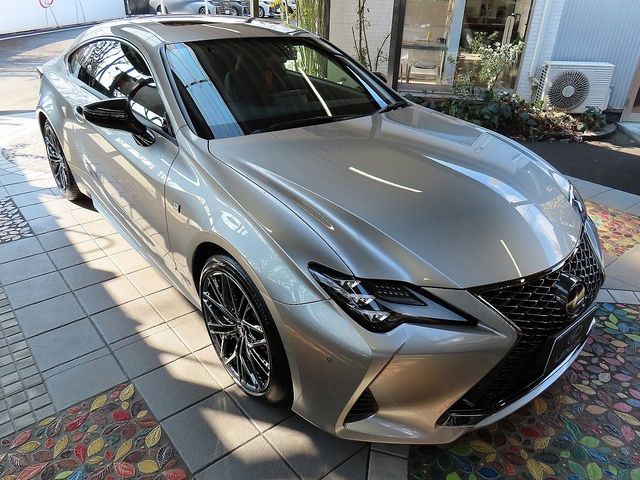 TOYOTA LEXUS RC300H 2025 Image 31