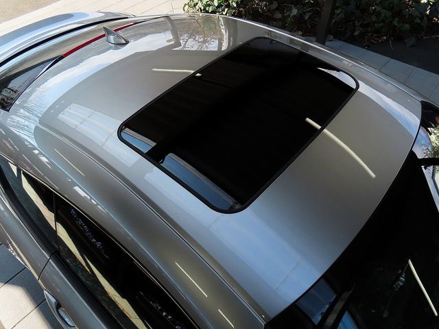 TOYOTA LEXUS RC300H 2025 Image 31