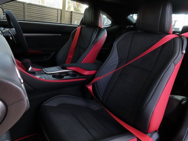 TOYOTA LEXUS RC300H 2025 Image 31