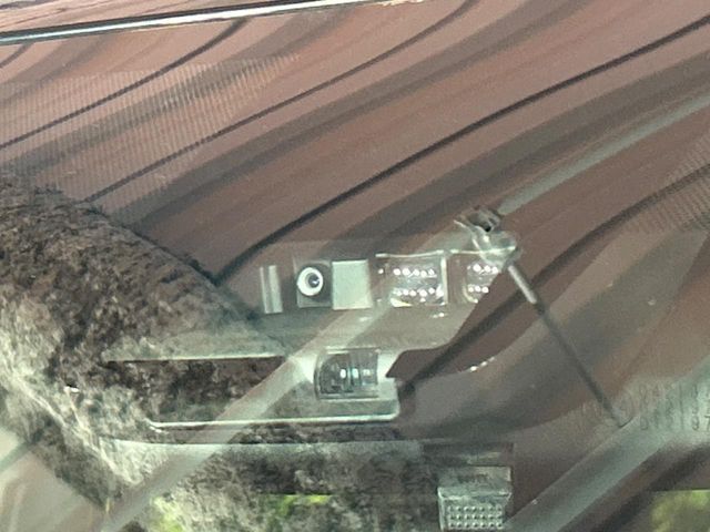 TOYOTA NOAH 2021 Image 31