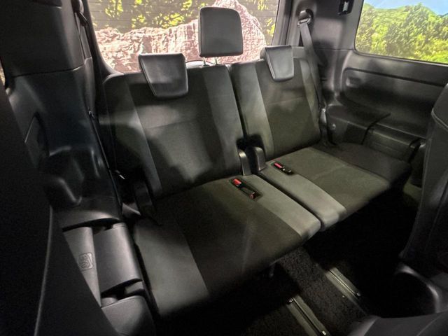 TOYOTA NOAH 2021 Image 31