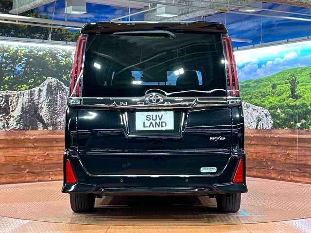 TOYOTA NOAH 2021 Image 31