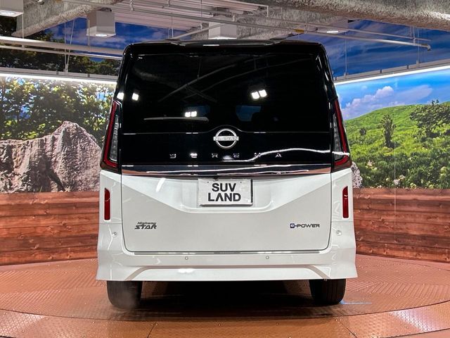 NISSAN SERENA  WG 2023 Image 31