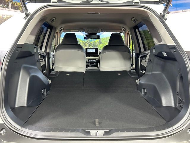 TOYOTA RAV4 HYBRID 4WD 2021 Image 31