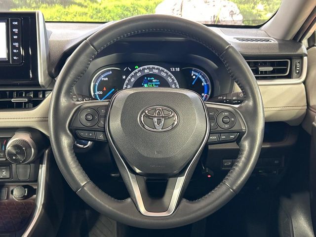 TOYOTA RAV4 HYBRID 4WD 2021 Image 31