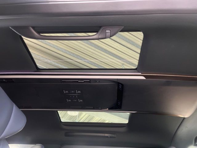 TOYOTA ALPHARD 2024 Image 31