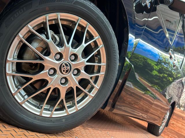 TOYOTA NOAH HYBRID 2019 Image 31