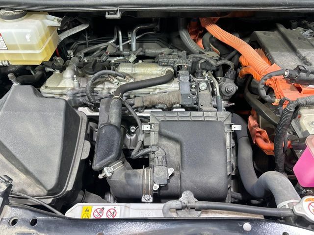 TOYOTA NOAH HYBRID 2019 Image 31