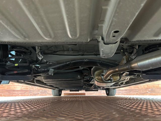 TOYOTA NOAH HYBRID 2019 Image 31