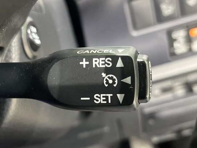 TOYOTA NOAH HYBRID 2015 Image 31