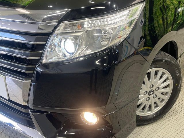 TOYOTA NOAH HYBRID 2015 Image 31
