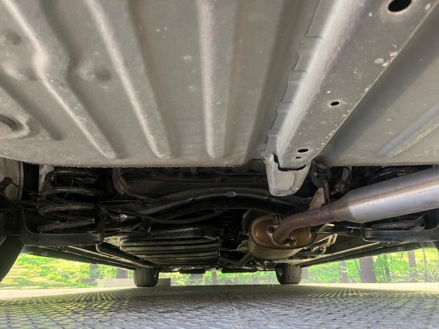 TOYOTA NOAH HYBRID 2015 Image 31