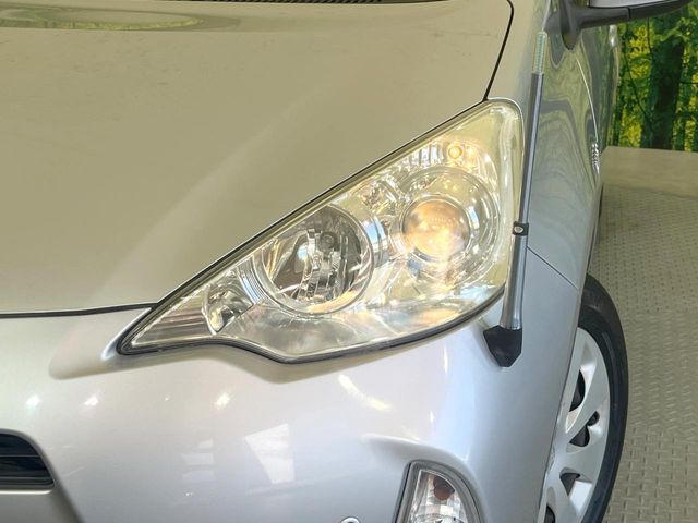 TOYOTA AQUA 2012 Image 31