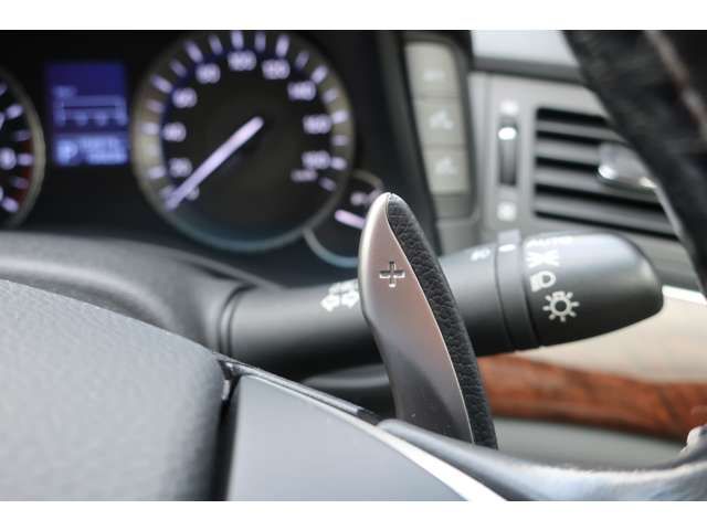 NISSAN FUGA 2017 Image 31