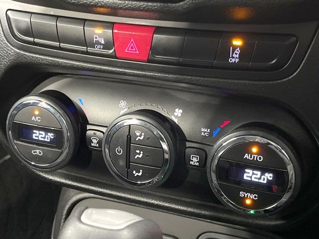 JEEP RENEGADE 2017 Image 31