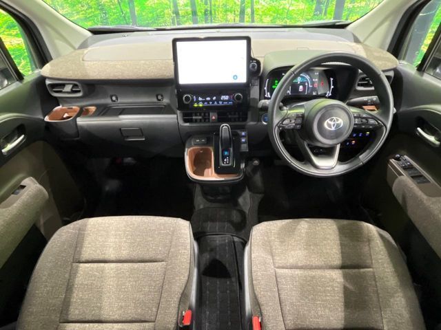 TOYOTA SIENTA HYBRID 2023 Image 31