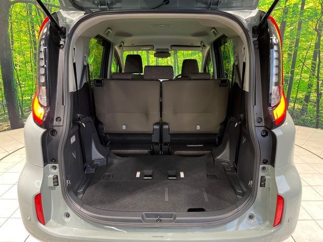 TOYOTA SIENTA HYBRID 2023 Image 31