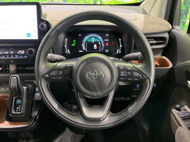 TOYOTA SIENTA HYBRID 2023 Image 31