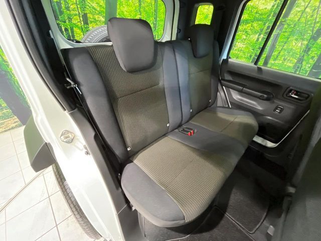 SUZUKI JIMNY NOMADE 2026 Image 31