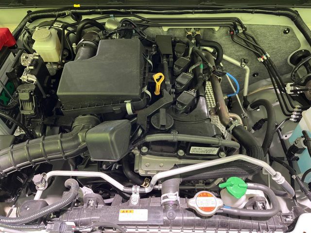 SUZUKI JIMNY NOMADE 2026 Image 31